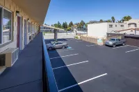 The Islander Motel Santa Cruz CA - Motels