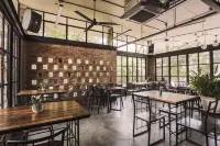 The Flying Fish Hostel - Frühstück