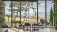 Yeosu Fisterra Spa Poolvilla - ที่มีสปา