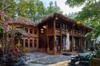 Mật Retreat - Varme kilder