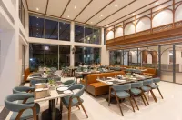 Justa Riverside Resort Srinagar - فطور