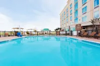 Holiday Inn Express & Suites Jackson Northeast