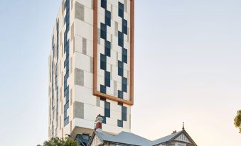 Holiday Inn West Perth