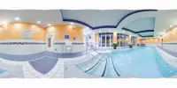 Holiday Inn ATLANTA-GAS SOUTH ARENA AREA by IHG - ที่มีสระว่ายน้ำ