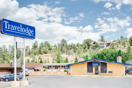 Travelodge by Wyndham Ruidoso Отели в г. Руидосо Даунс