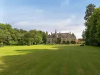 Château de Saint Paterne Hotels in Saint-Leonard-des-Bois