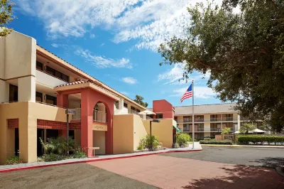La Quinta Inn & Suites by Wyndham Thousand Oaks-Newbury Park Các khách sạn ở Newbury Park