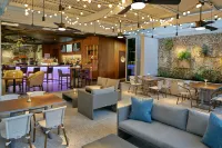 The Sarasota Modern, a Tribute Portfolio Hotel - bar