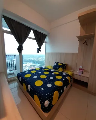 Alby Sibaruas Room Loftvilles City Sarua Hotel dekat Ramayana Ciputat