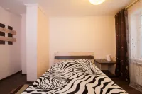 Adel Hotel