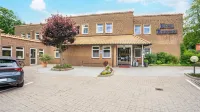 Hotel Kreuzer Hotels in Wedel