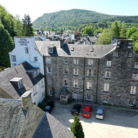 Royal Dunkeld Hotel Отели в г. Данкелд