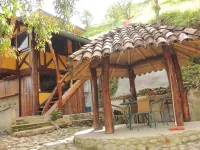 Ecorefugio Las Mirlas - Airport Shuttle