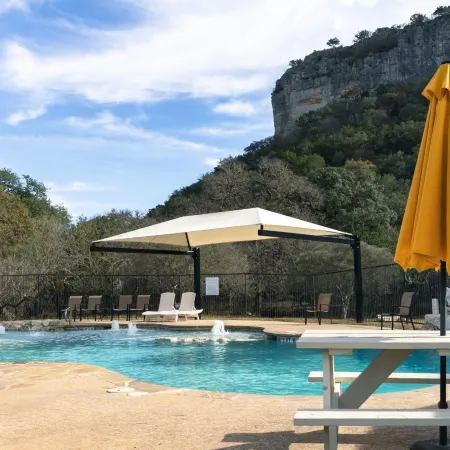 Seven Bluff Cabins
