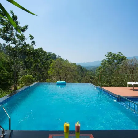 Amrezy Luxury Resort & Spa