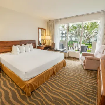 Irazú Hotel & Studios Hotels near Jardines de Rohrmoser Park