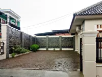Wisma Andali Syariah Majalengka Hotel dekat KUD Karangasem, Leuwimunding - Majalengka