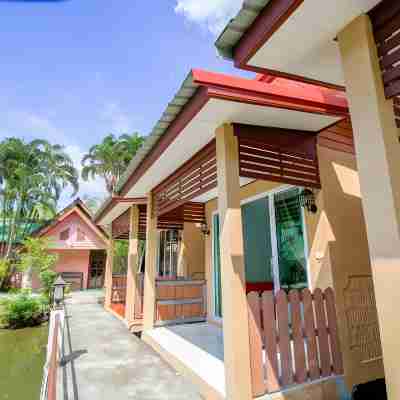 เบสท์เฮ้าส์รีสอร์ท Best House Resort Pakbara Hotel Exterior