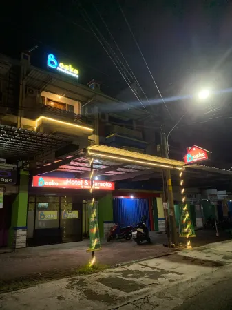 Basko Hotel dan Karaoke Отели в г. Colomadu