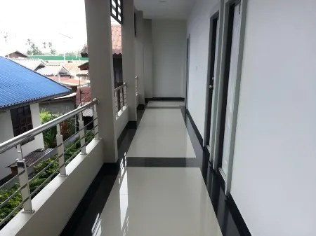 The Room Apartment Отели в г. Нанг Ронг