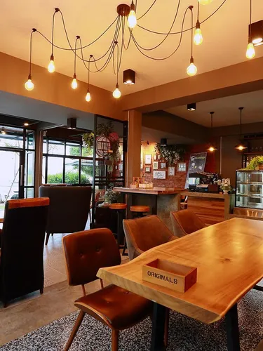 รูปภาพของแคนวาส แฟมิลี่ โฮม