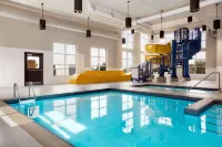 Microtel Inn & Suites by Wyndham Val-d'Or - Pools