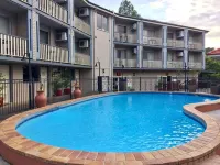 Comfort Resort Leura Gardens - Pools