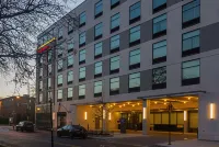 Hampton Inn Chicago North/Loyola Station