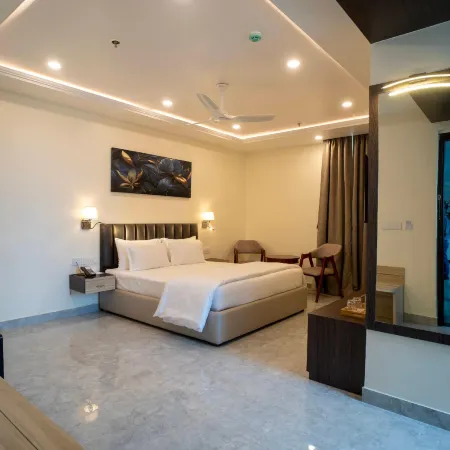 Mastiff Select Medha Plaza