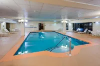 Hampton Inn & Suites Augusta West - Pools