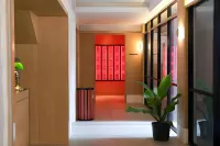 Teduh Simatupang - شرفة