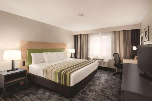 Country Inn & Suites by Radisson, Northfield, MN
