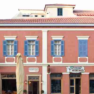 Xenon Inn Hotel Exterior