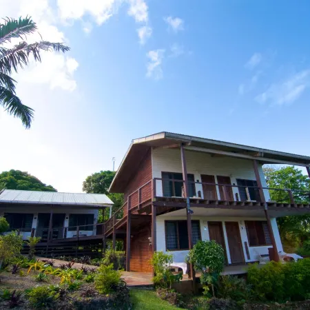 Deco Stop Lodge