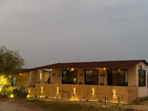 Jaadooghar Aravalli Hideaway, Jawai - バルコニー