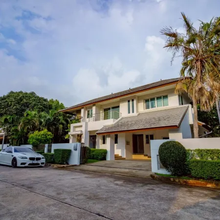 Seabreeze Family Retreat Pool Villa,Pet friendly