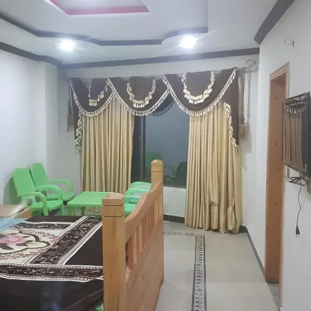 Zujaja Guest House