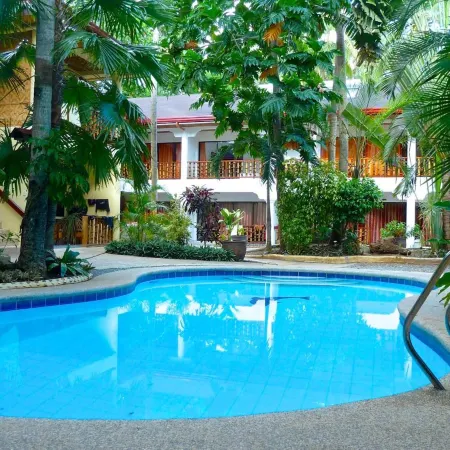 Alona Vida Beach Resort