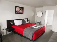 388 Tay Motel - 2-Star