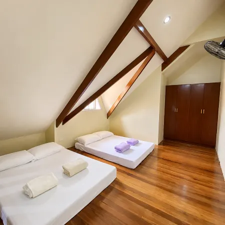 Elliannah Pines Hotel