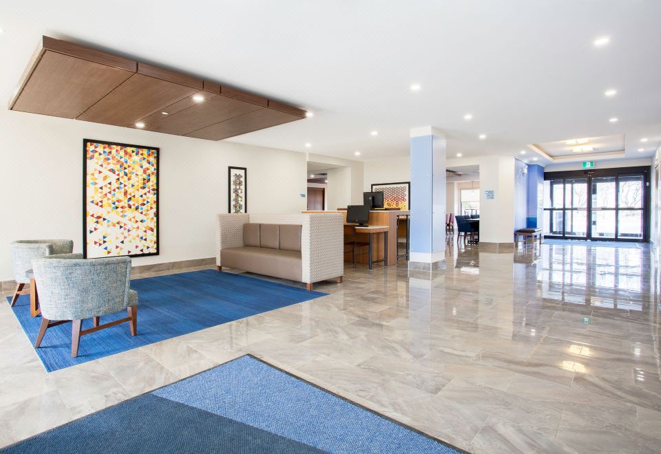 Holiday Inn Express & Suites Mississauga-Toronto Southwest Over view