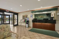 Baymont by Wyndham Sullivan Hotels in Sullivan