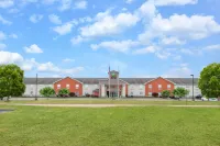 Holiday Inn Express Cleveland-Vermilion