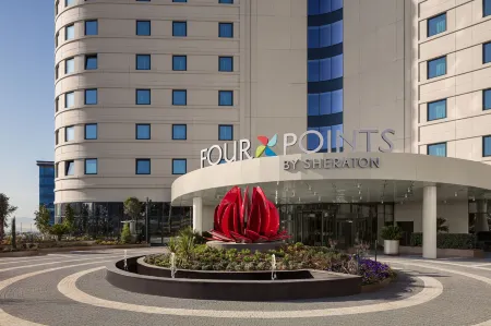 Four Points by Sheraton Istanbul Pendik Отели рядом с достопримечательностью «Yiğit Alışveriş Merkezleri - Pendik Şube»