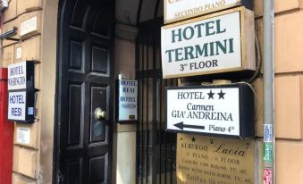 Hotel Cherubini
