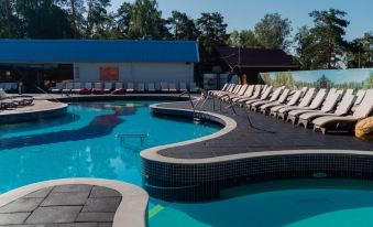 Otkrytyi Termalnyi Bassein