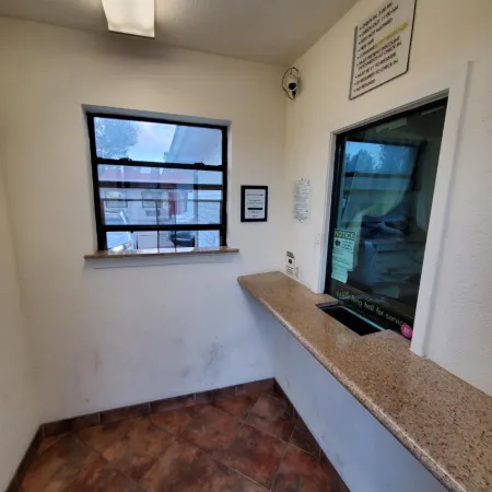 River Inn Motel