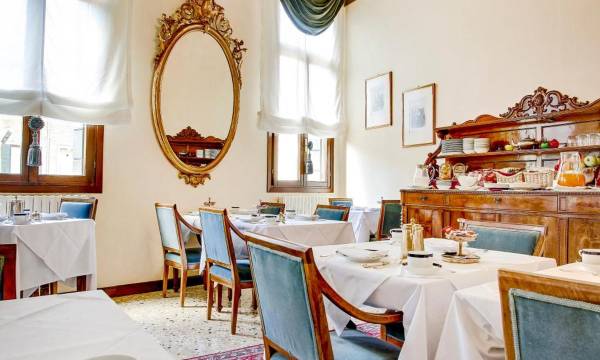 Palazzo Schiavoni Residenza d'Epoca & Suite-Apartments