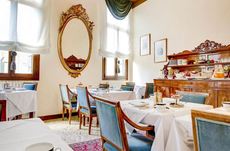Palazzo Schiavoni Residenza d'Epoca & Suite-Apartments