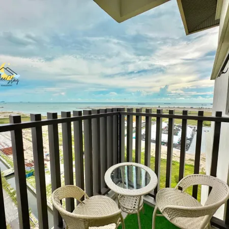 SeaView PoolView CityView BaliResidence Video Game 5MinJonker
